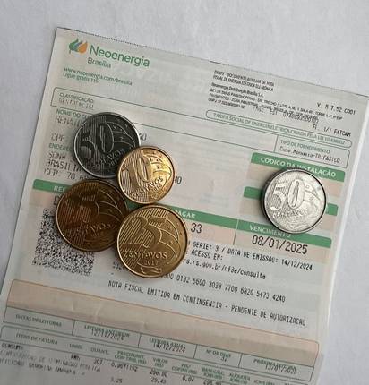 Mais de 14 mil famílias do DF podem perder benefício na conta de energia por falta de atualização cadastral Mais de 14 mil famílias do DF podem perder benefício na conta de energia por falta de atualização cadastral