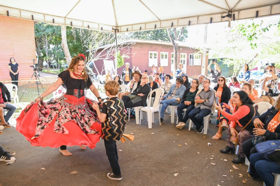 Museu Vivo da Memória Candanga recebe 5ª edição do Café Som Viola neste sábado (18) Museu Vivo da Memória Candanga recebe 5ª edição do Café Som Viola neste sábado (18)