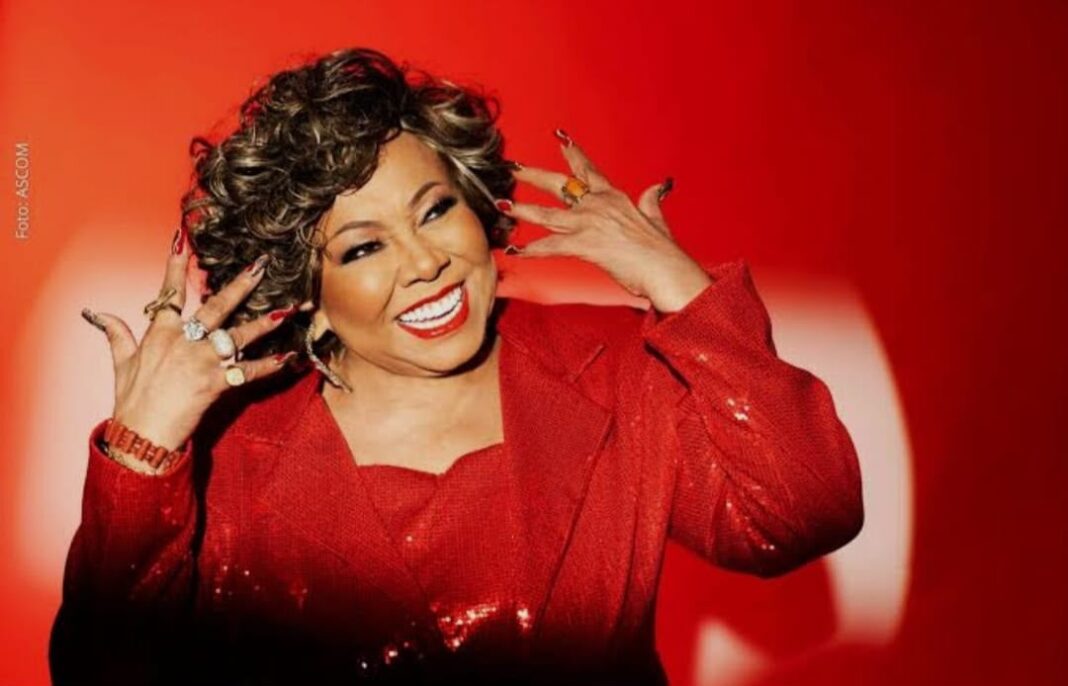 O momento chegou: os ingressos para o show mais aguardado de agosto em Goiânia entraram oficialmente no 3º lote e a procura continua intensa para a única apresentação da Rainha do Samba na capital goiana. O momento chegou: os ingressos para o show mais aguardado de agosto em Goiânia entraram oficialmente no 3º lote e a procura continua intensa para a única apresentação da Rainha do Samba na capital goiana.
