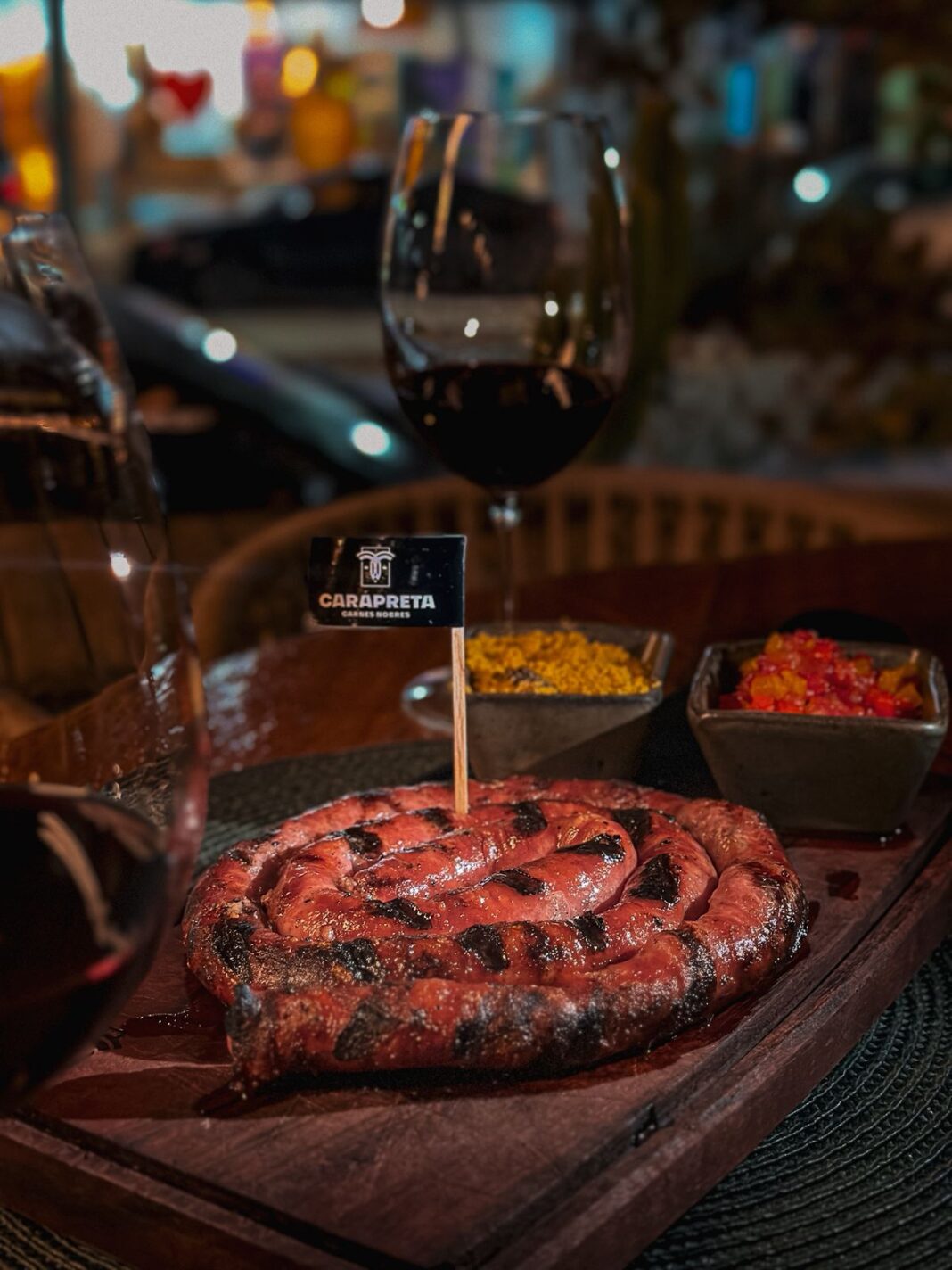 Circuito “Rota Gastronômica” acontece ao longo deste mês de Agosto. ‘Alto Paraíso’ é a próxima parada do Festival, desta quinta (20/8) até domingo, 23/8. Circuito “Rota Gastronômica” acontece ao longo deste mês de Agosto. ‘Alto Paraíso’ é a próxima parada do Festival, desta quinta (20/8) até domingo, 23/8.