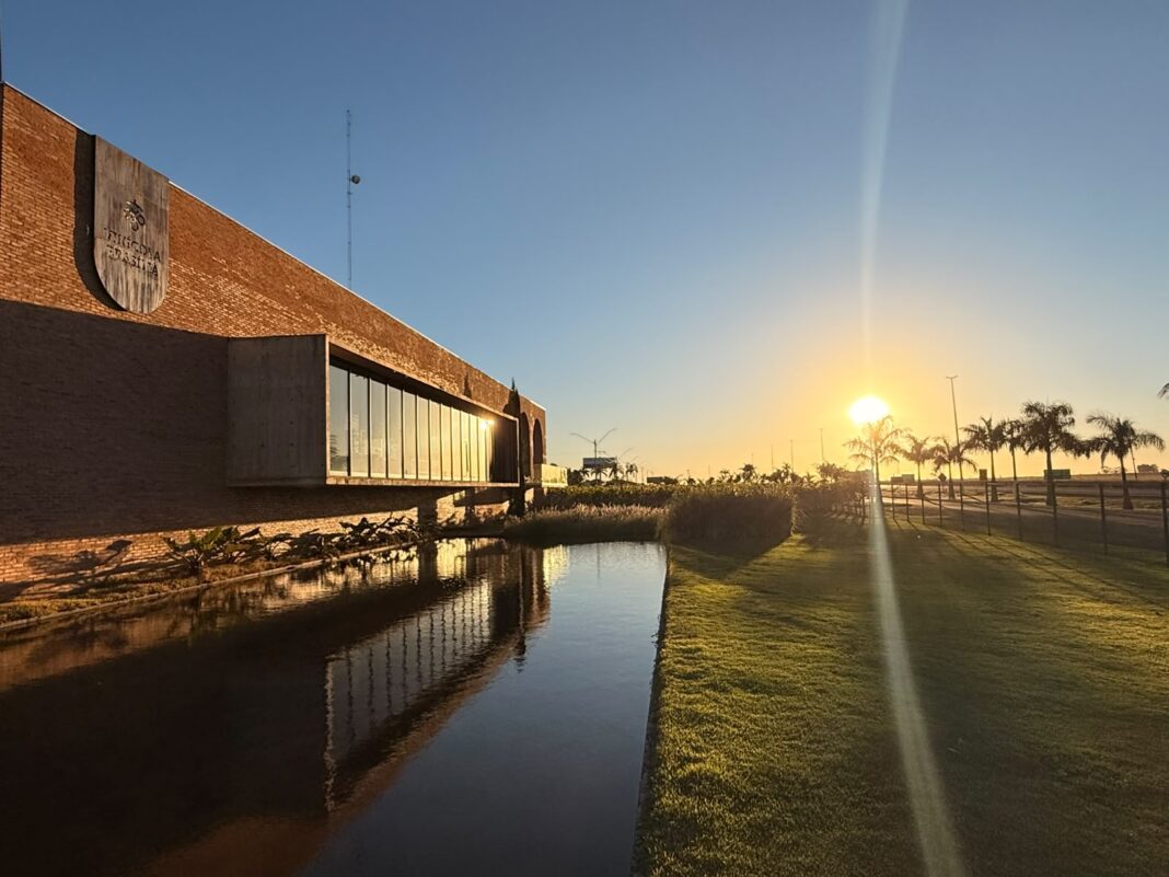 Vinícola Brasília recebe Sunset Wine Run com corrida, vinhos, pôr do sol e bem-estar Vinícola Brasília recebe Sunset Wine Run com corrida, vinhos, pôr do sol e bem-estar