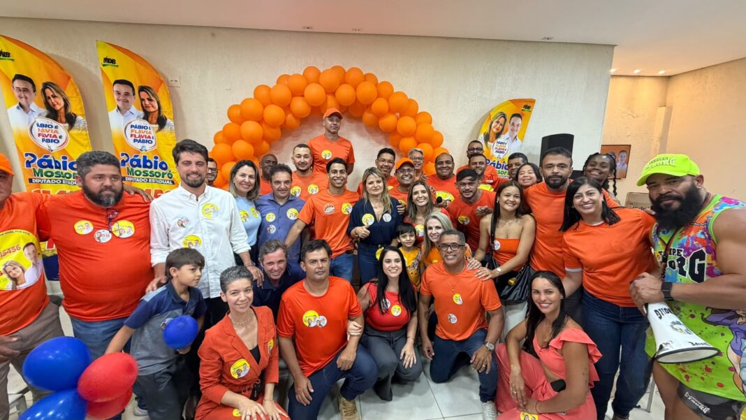 Mais de 700 pessoas reunidas por Ricardo Viana em apoio a Pábio Mossoró e Flávia Moraes Mais de 700 pessoas reunidas por Ricardo Viana em apoio a Pábio Mossoró e Flávia Moraes
