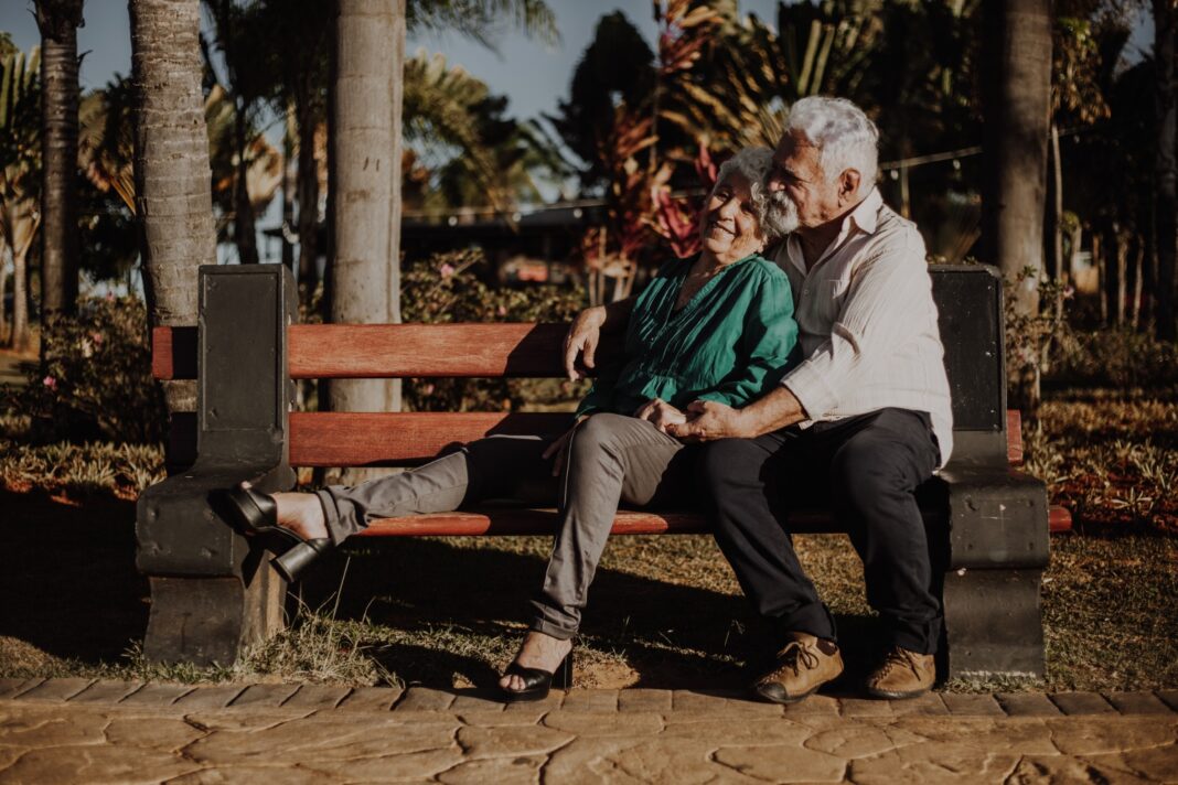 Zé Regino, referência do teatro brasiliense, realiza nova temporada de “Outra História de Amor” no Guará Zé Regino, referência do teatro brasiliense, realiza nova temporada de “Outra História de Amor” no Guará