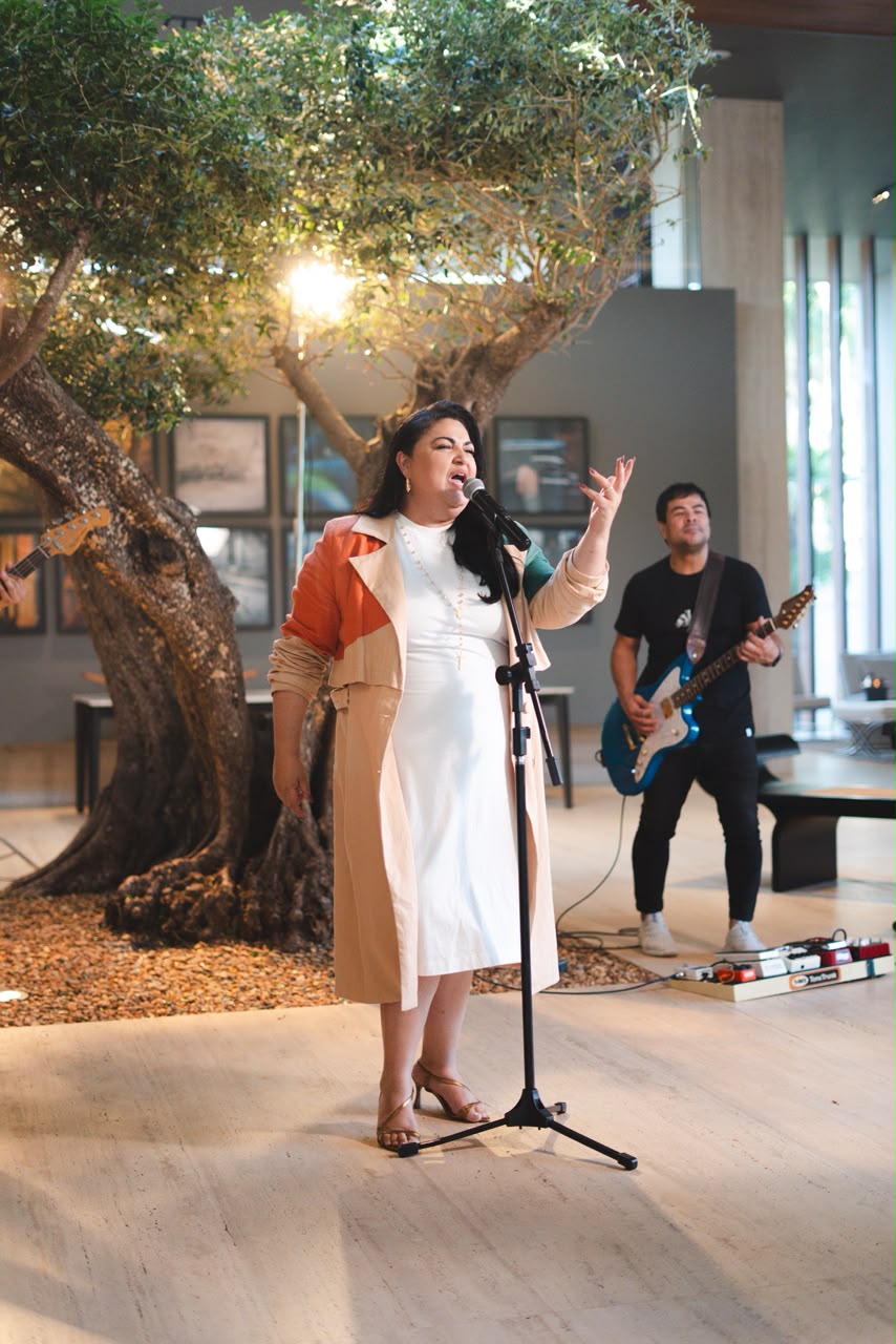 Michelle Abrantes apresenta EP “PROMESSAS” em noite exclusiva com Adriana Arydes e Elas Cantam Maria, em Brasília Michelle Abrantes apresenta EP “PROMESSAS” em noite exclusiva com Adriana Arydes e Elas Cantam Maria, em Brasília