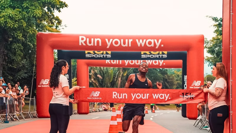 New Balance 15K Brasília anuncia retirada de kits com personalização gratuita de camisetas e desconto na loja da marca New Balance 15K Brasília anuncia retirada de kits com personalização gratuita de camisetas e desconto na loja da marca