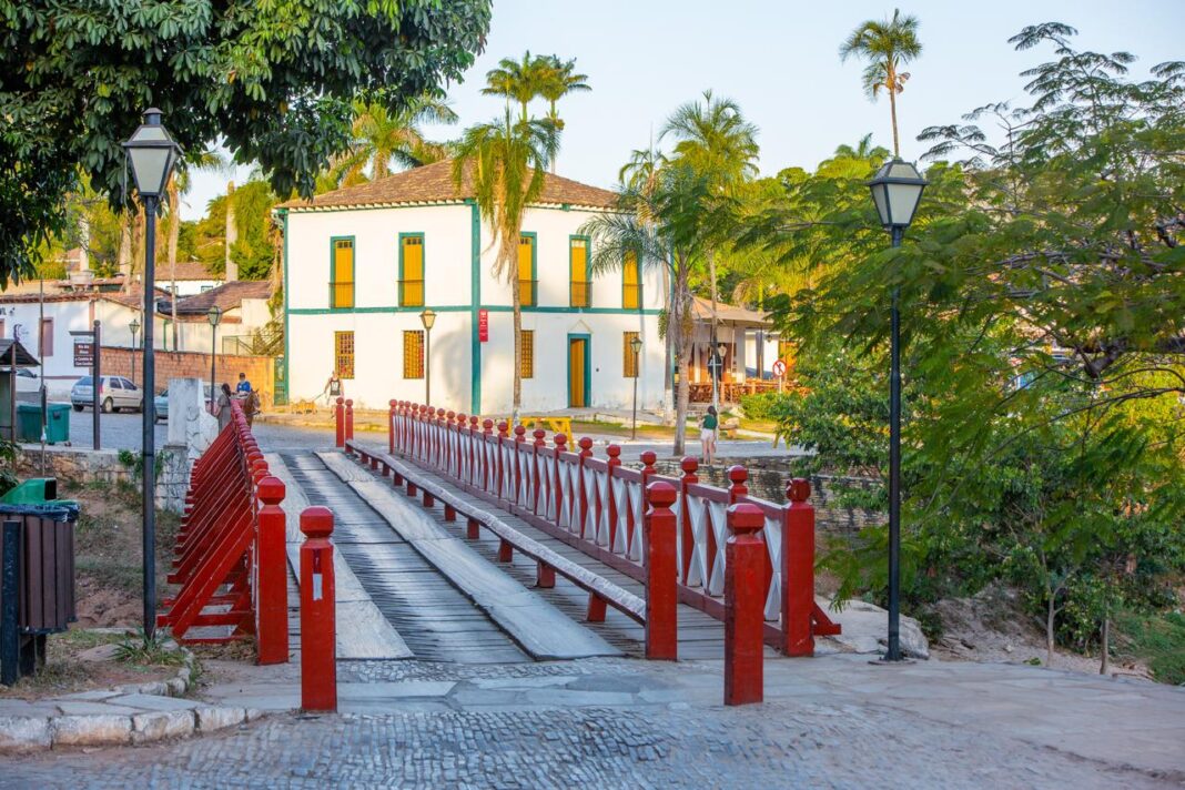 Pirenópolis recebe a 16ª edição da Flipiri com programação especial rumo aos 300 anos da cidade Pirenópolis recebe a 16ª edição da Flipiri com programação especial rumo aos 300 anos da cidade
