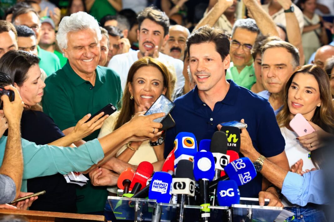 “O melhor governo do Brasil vai continuar em Goiás”, afirma Daniel Vilela “O melhor governo do Brasil vai continuar em Goiás”, afirma Daniel Vilela