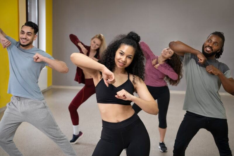 Aulão de FitDance de graça em Aparecida de Goiânia Aulão de FitDance de graça em Aparecida de Goiânia
