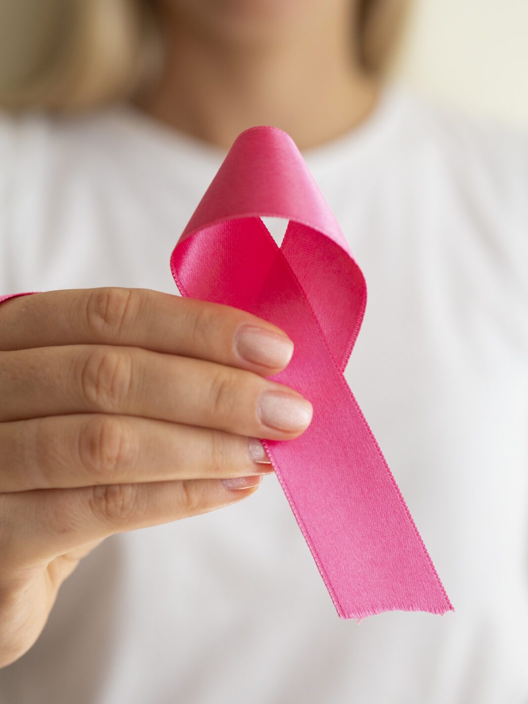 Outubro Rosa amplia debate sobre câncer de mama e vida profissional das mulheres Outubro Rosa amplia debate sobre câncer de mama e vida profissional das mulheres
