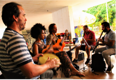 Clube do Choro preserva patrimônio cultural imaterial e fortalece música brasileira no DF Clube do Choro preserva patrimônio cultural imaterial e fortalece música brasileira no DF